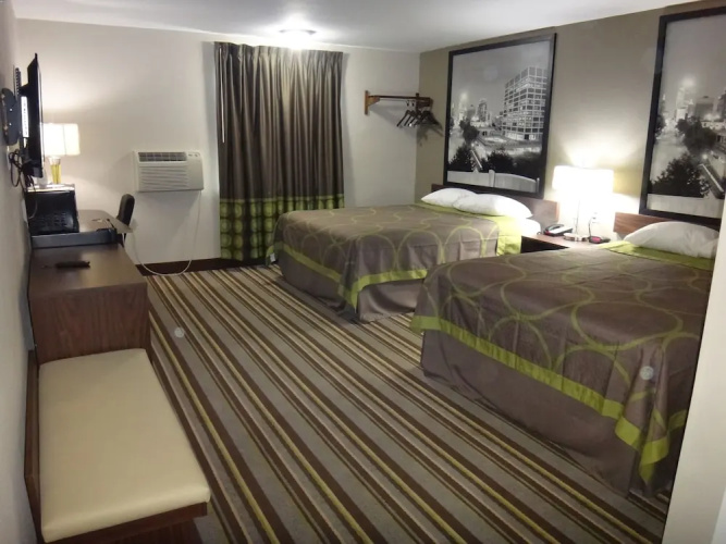 Super 8 Ardmore