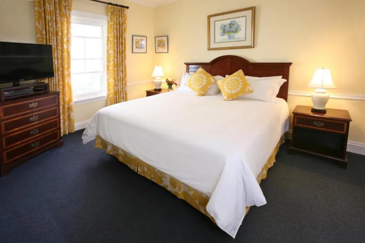 Royal Palms Hotel