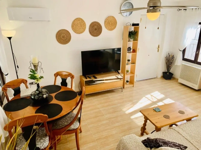 2 Bedrooms Villa
