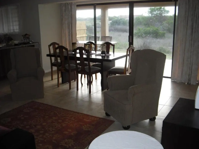 3 Bedrooms Cottage