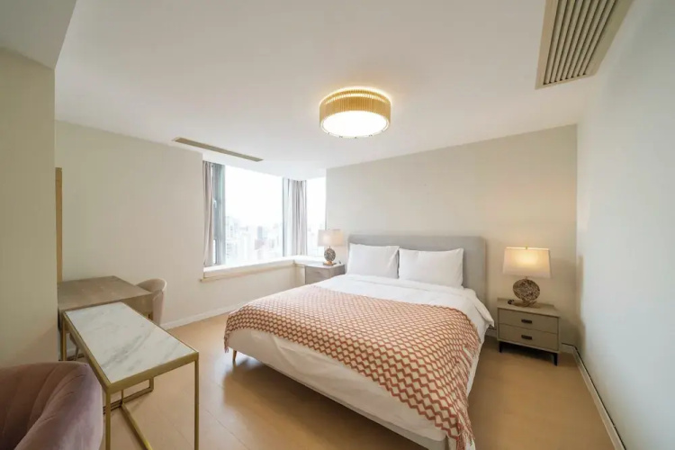 Tyms 3BR Duplex APT Xujiahui Shanghai
