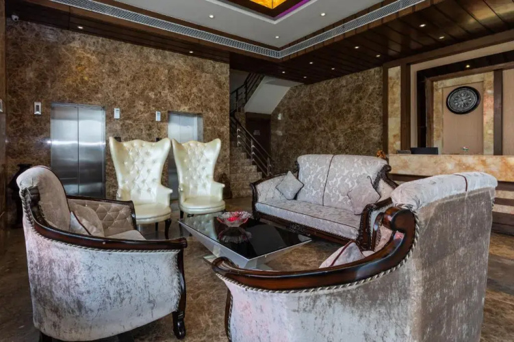 Prowell Caprock By OYO Rooms