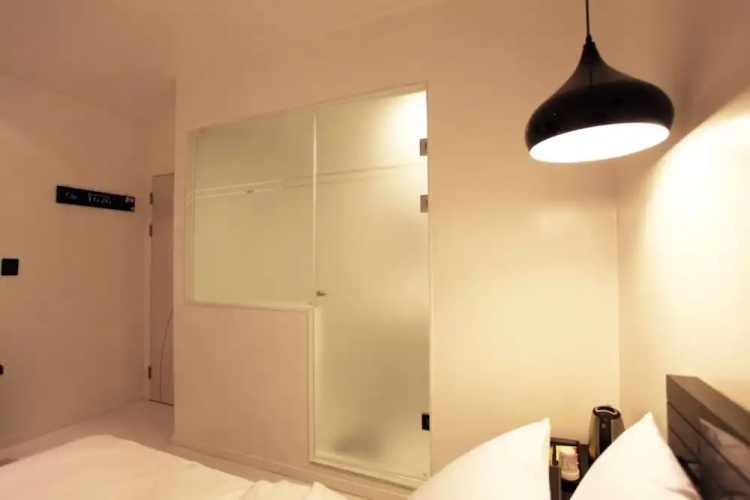 Cheonho Hotel ON