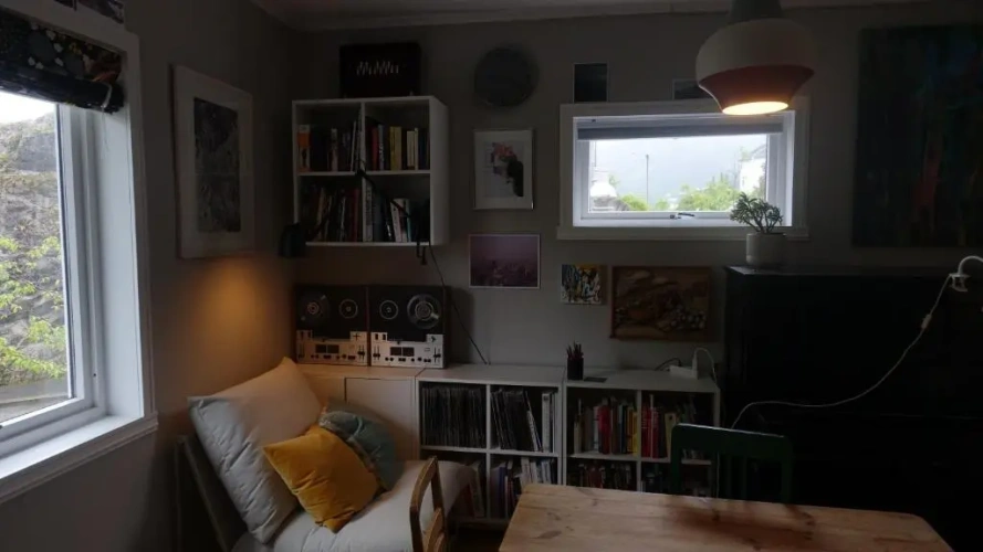 4 Bedrooms Apartment