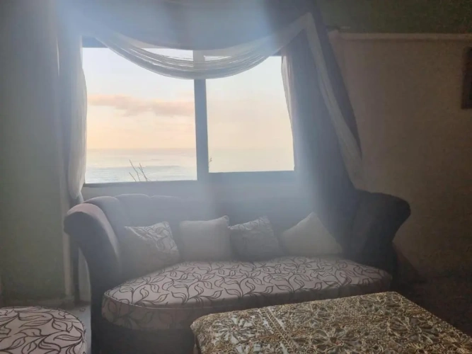 2 Bedrooms Quadruple Apartment