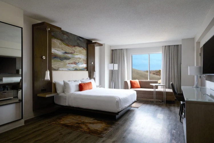 Large Corner Double room