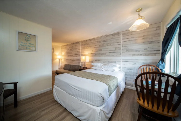 Wagon Wheel Motel