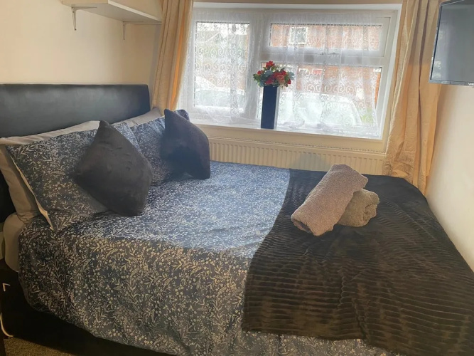 Onsite Cosy Practical Studio - in a Quite Area