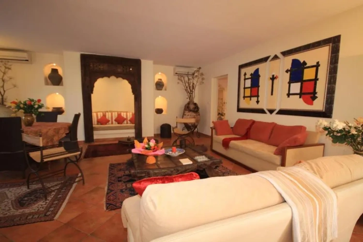 2 Bedrooms Deluxe Apartment