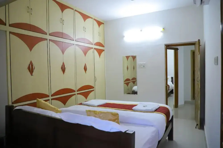 Nanda Mohan Homestay
