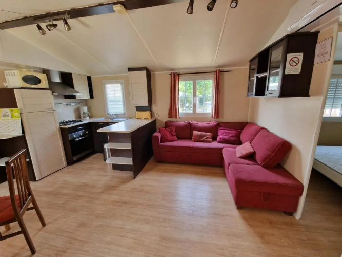 Grand Mobile Home Dans Camping