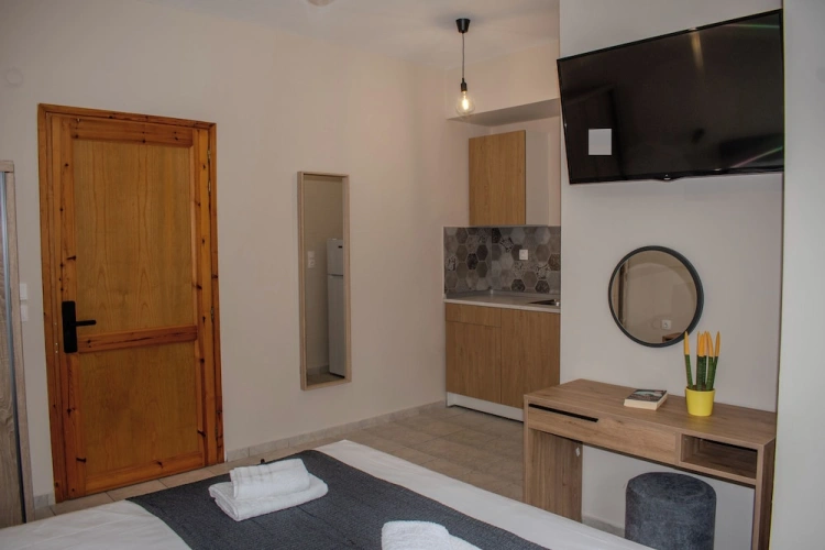 Deluxe Double room with balcony and with mountain view
