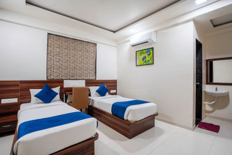 Luxury Twin room