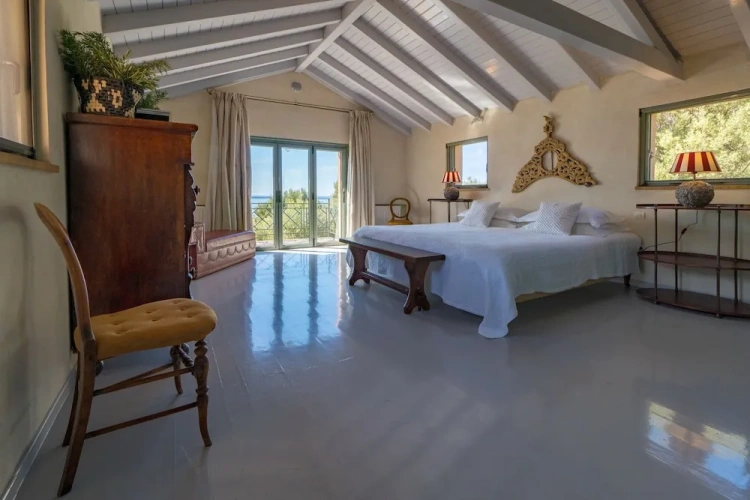 3 Bedrooms Villa