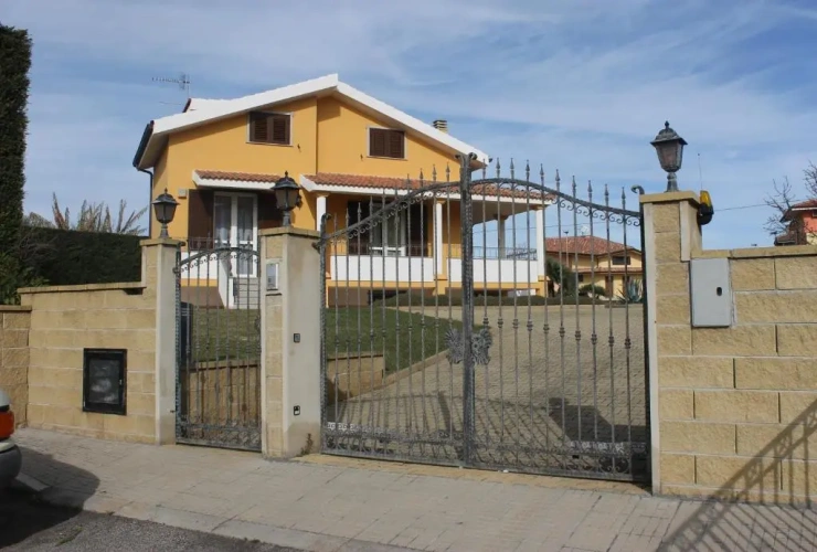 Villa