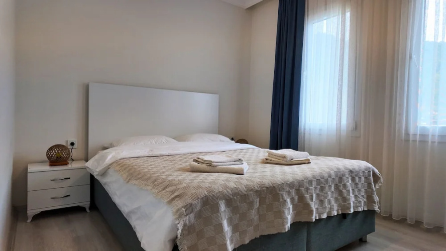İnlice Apart House