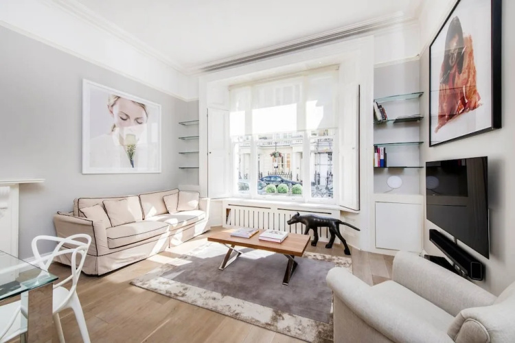 Bright and Spacious 2 bed Flat in Notting Hill