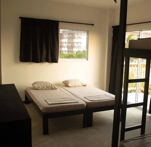 Deluxe Quadruple room