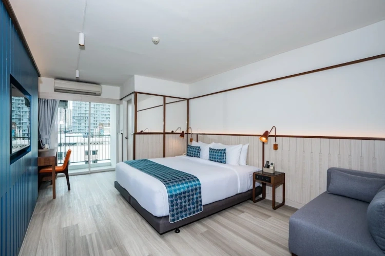 Deluxe Double room with balcony