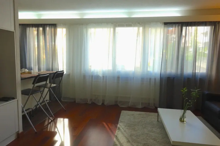 Deluxe Studio with POCKET WIFI