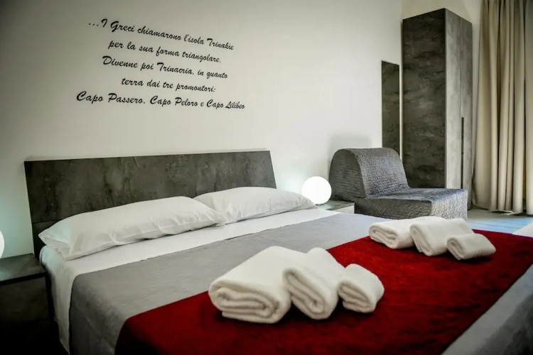 Sikania rooms