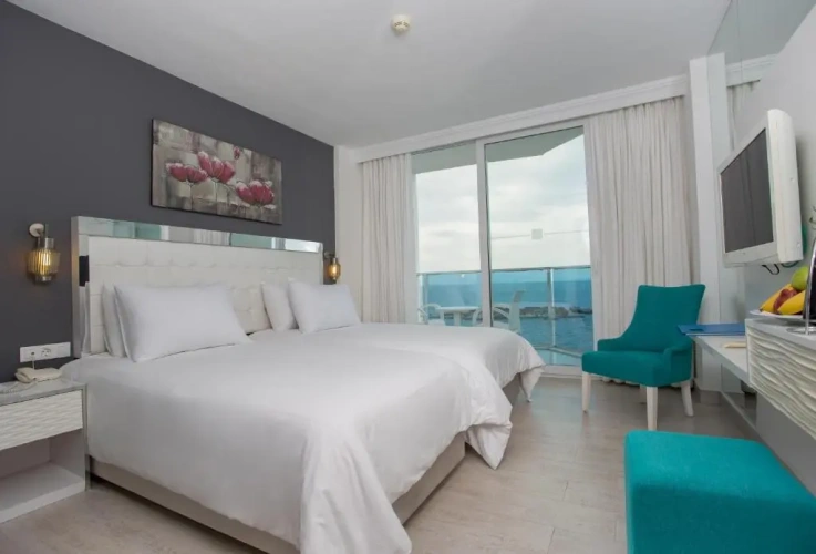 Standard Twin room with sea view