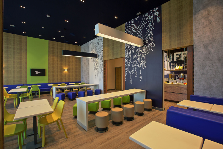Holiday Inn Express Gurugram Sector 50 photo 16