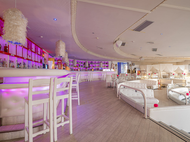 On Hotels Oceanfront - Adults Only photo 34
