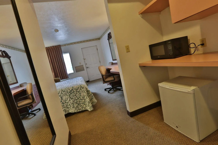 Nittany Budget Motel