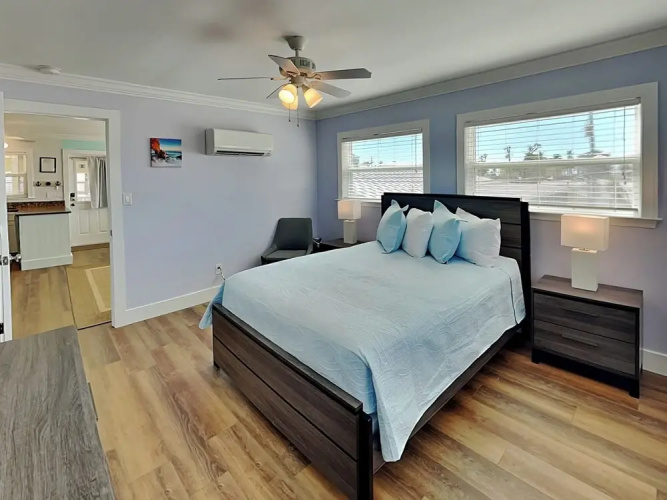 Noon Wave by Distinctive Beach Rentals