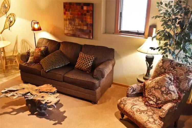 Gray Wolf Den - 4 Br Condo