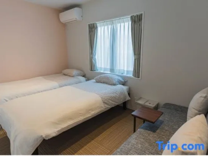 Economy Twin room