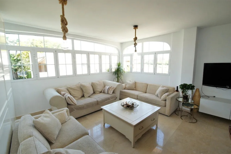 Hoyo 2 Apartment