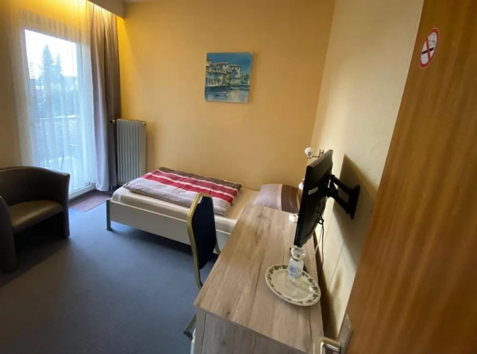Standard Single room with balcony
