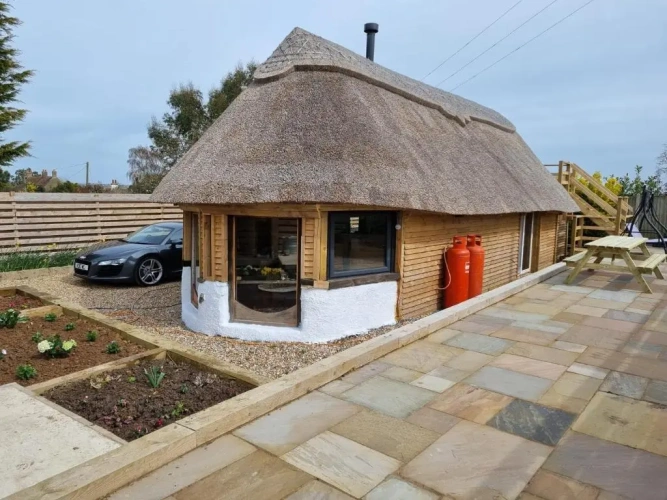 1 Bedroom Cottage