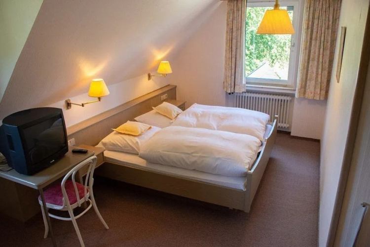 Hotel Gasthaus Trster