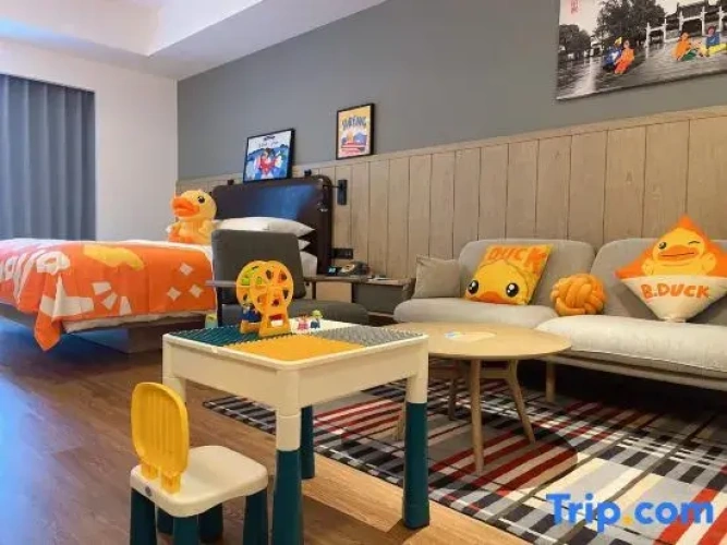 Standard Family room