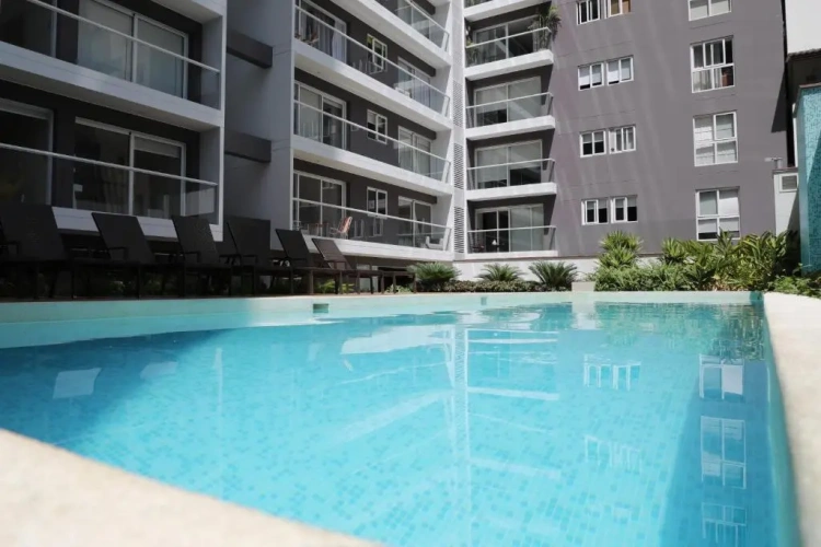 Deluxe Apartment
