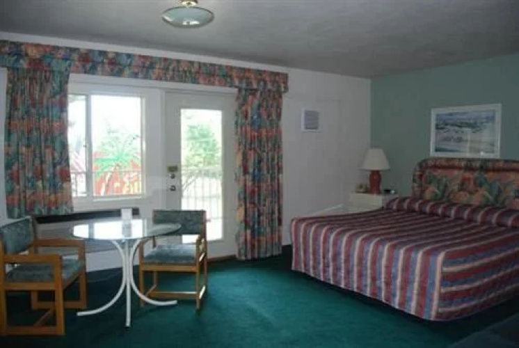 Copa Cabana Resort Hotel & Suites