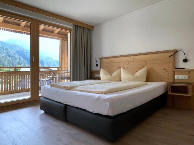 Apartment with balcony