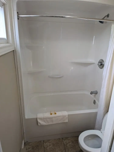 1 Bedroom Suite