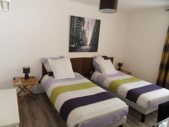 Le 33 Chambres DHtes  Gtes Lens