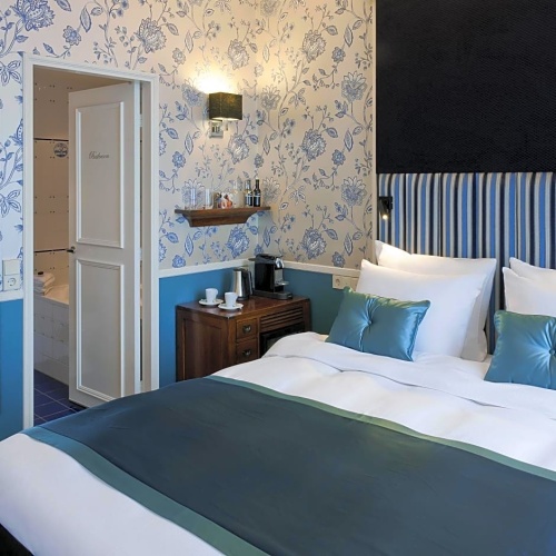 Luxury room