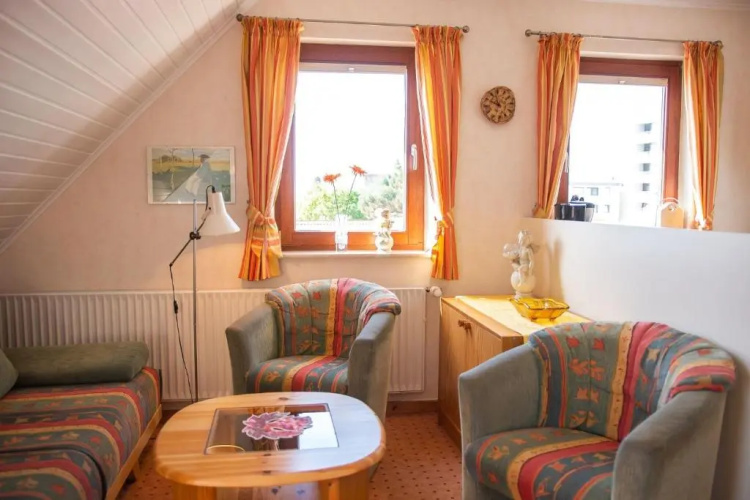 Strandhaus Nr. 9 OG re.