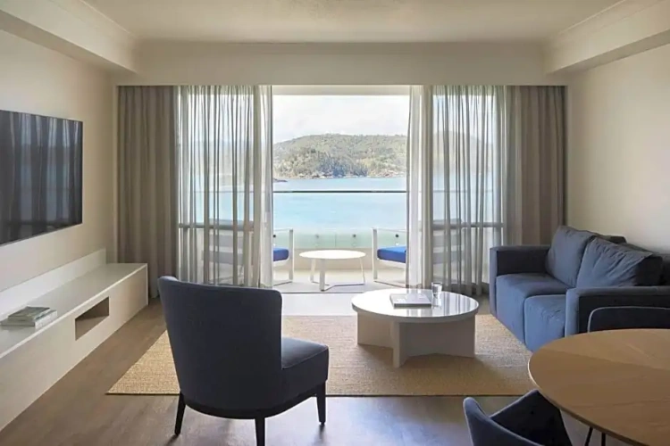 Reef Superior Suite