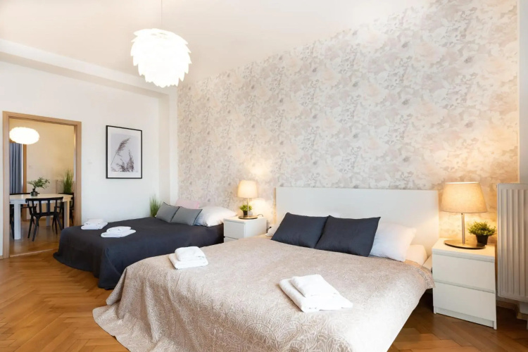 Luxury apartment in prime location