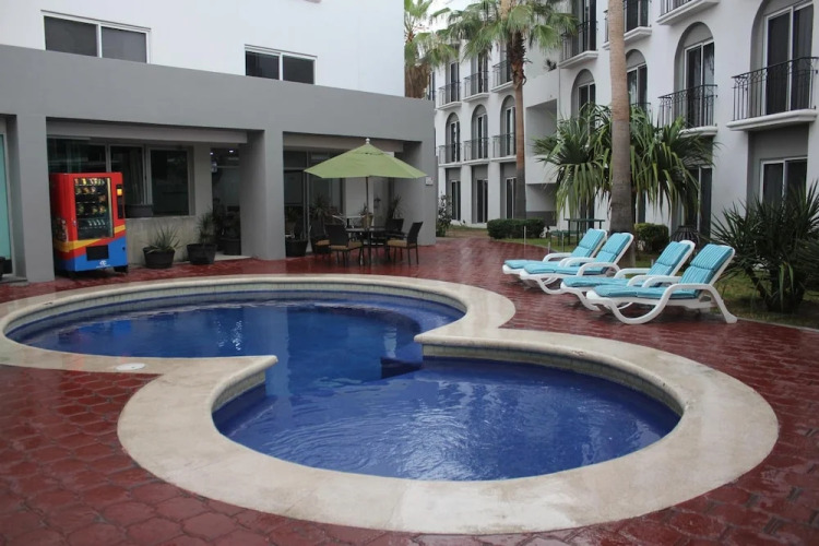 Imagen de Seven Crown Express &amp; Suites Cabo San Lucas