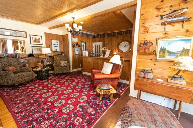 Waybury Inn