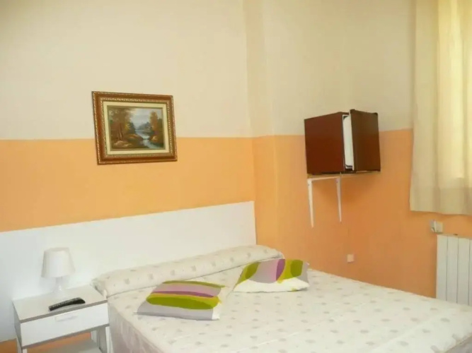 Hostal Loyola - Hostel