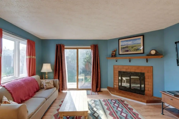 2 Bedrooms Cottage